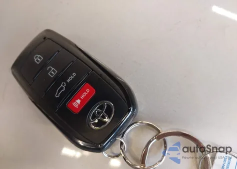 2025 Toyota Corolla Cross Xle из США, поврежденный, VIN 7MUDAABG5SV133082